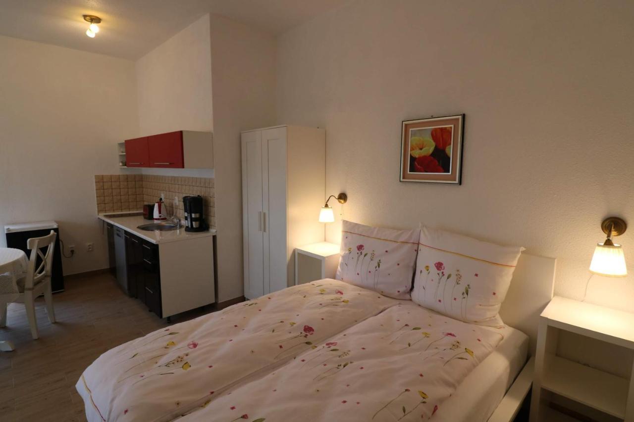 Villa Sorento Мєлно Екстер'єр фото